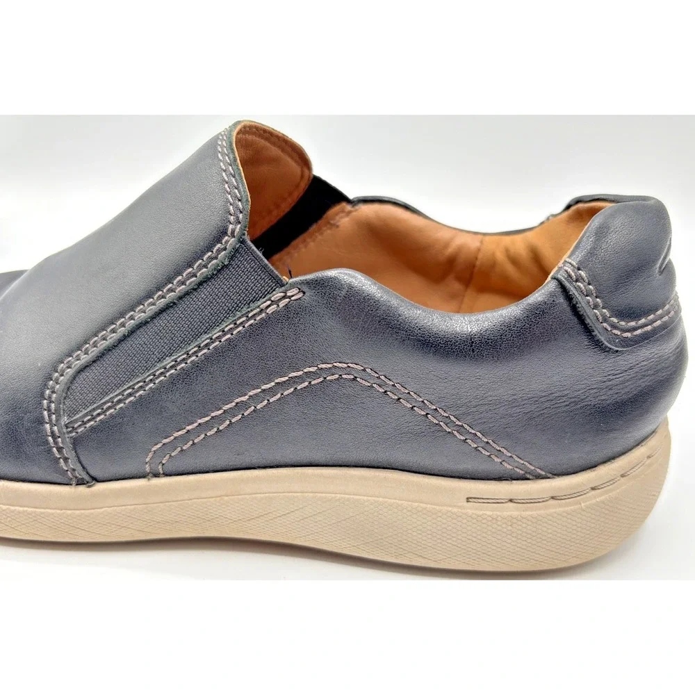 Clarks Women's Black Leather Slip-On Shoes Comfort Casual Sneakers Elastic Gore